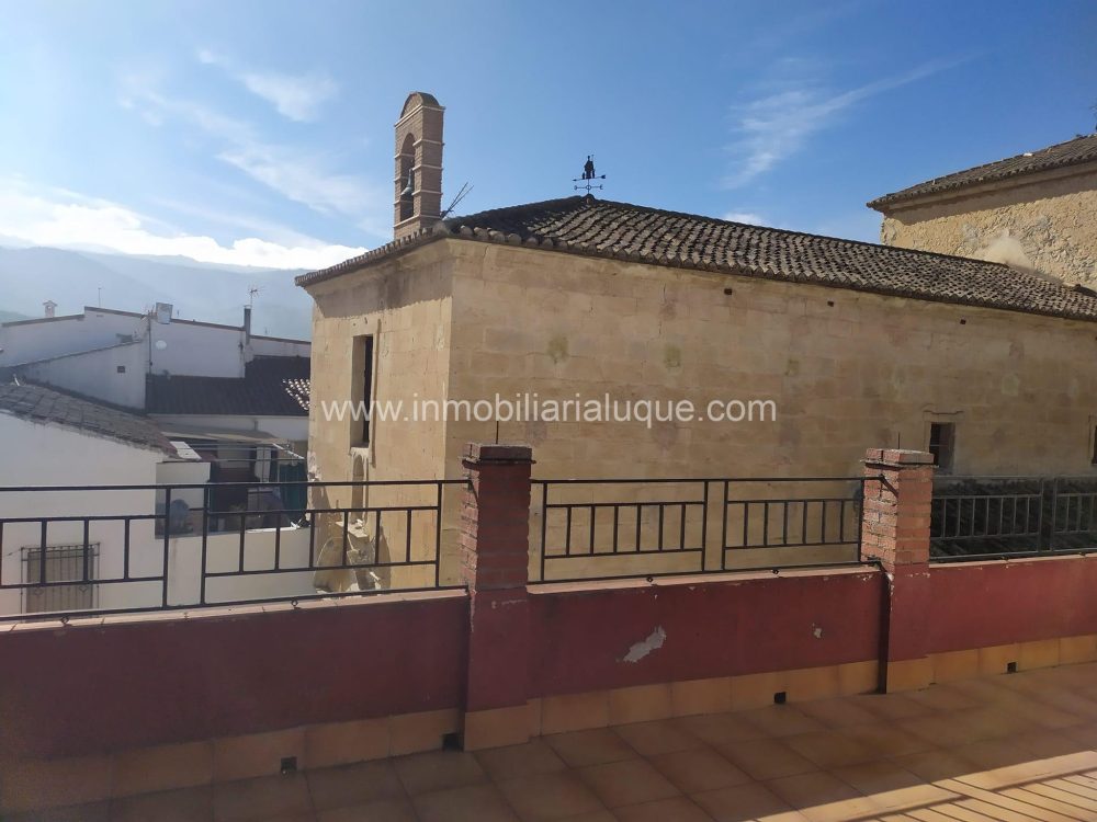 CASA EN ESQUINA CASA EN ESQUINA