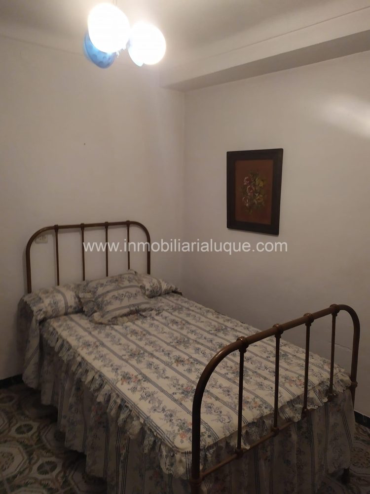 CASA EN ESQUINA CASA EN ESQUINA