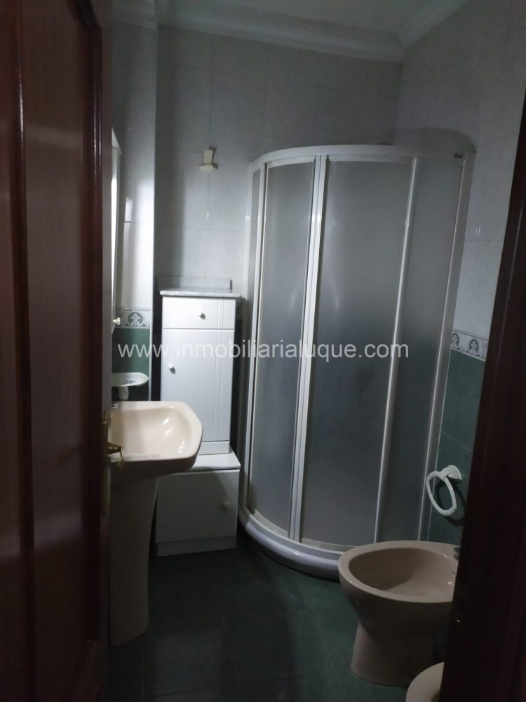 CASA EN ESQUINA CASA EN ESQUINA