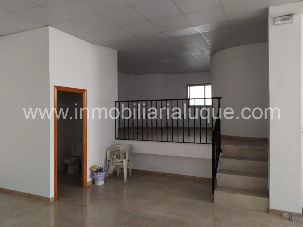 LOCAL EN VENTA LOCAL EN VENTA